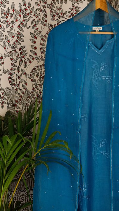 Tulip Royale Ensemble | Ocean