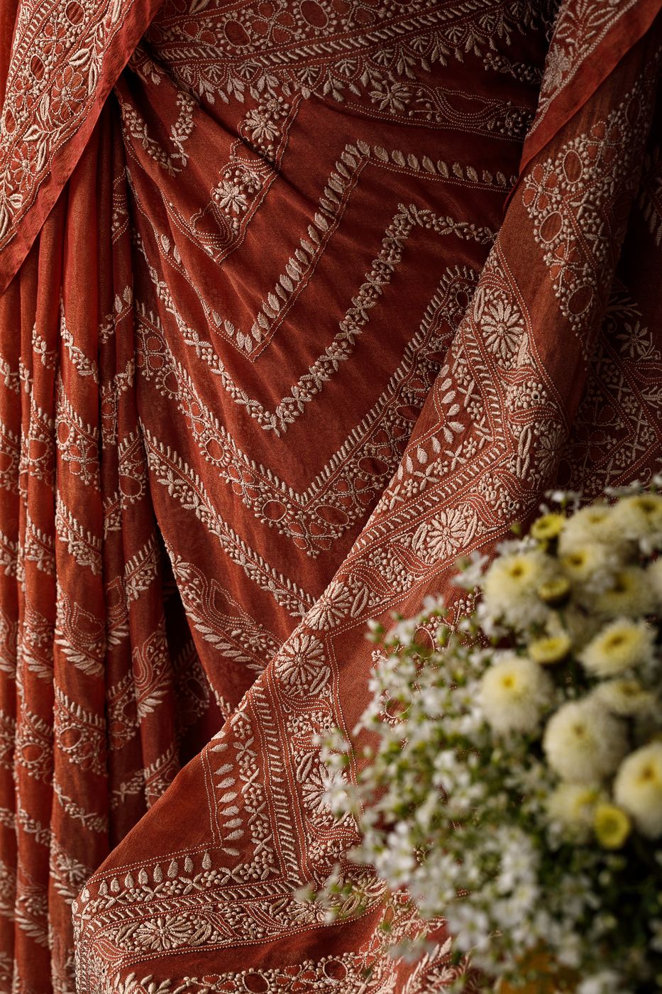 LR | WU | Dhanlakshmi 25 | Leherva Chikankari Saree 03